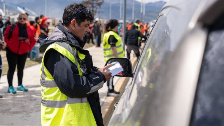 SE LLEVÓ A CABO EN USHUAIA UNA CAPACITACIÓN DESTINADA A AGENTES DE CONTROL Y FISCALIZACIÓN VIAL